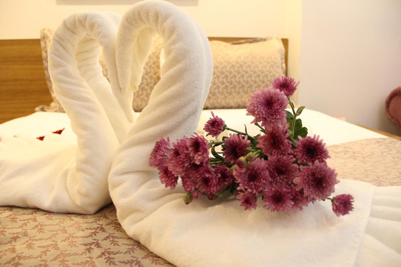 Devin Otel اسبرطة المظهر الخارجي الصورة